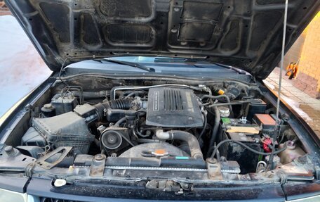 Mitsubishi Pajero Sport II рестайлинг, 2004 год, 1 200 000 рублей, 8 фотография