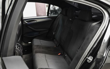 BMW 5 серия, 2018 год, 3 598 000 рублей, 9 фотография