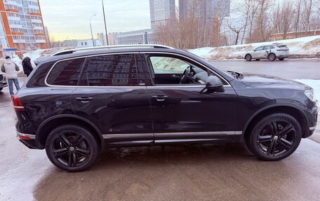 Volkswagen Touareg III, 2017 год, 3 600 000 рублей, 3 фотография