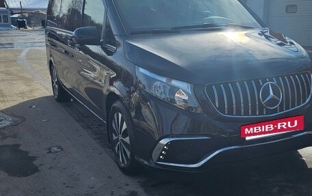 Mercedes-Benz Vito, 2024 год, 8 200 000 рублей, 2 фотография