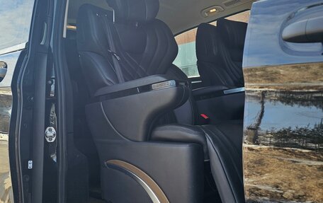 Mercedes-Benz Vito, 2024 год, 8 200 000 рублей, 10 фотография