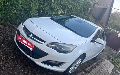 Opel Astra J, 2013 год, 1 100 000 рублей, 3 фотография
