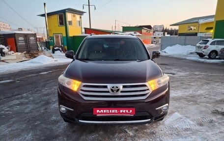 Toyota Highlander III, 2011 год, 2 100 000 рублей, 6 фотография