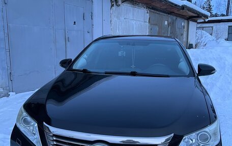 Toyota Camry, 2012 год, 1 930 000 рублей, 8 фотография