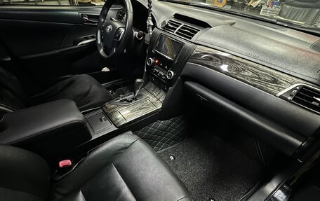 Toyota Camry, 2012 год, 1 930 000 рублей, 12 фотография