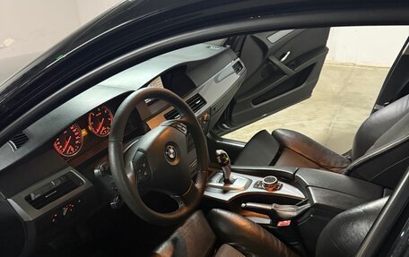 BMW 5 серия, 2008 год, 1 330 000 рублей, 15 фотография