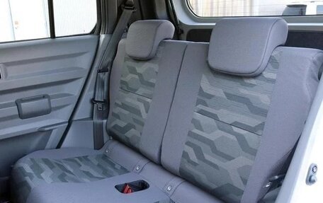 Daihatsu Taft, 2023 год, 980 000 рублей, 34 фотография