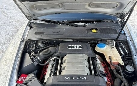 Audi A6, 2004 год, 810 000 рублей, 11 фотография