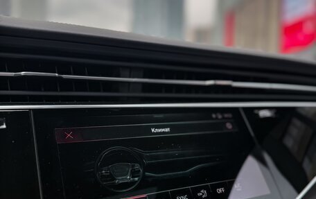 Audi RS Q8 I, 2022 год, 16 400 000 рублей, 38 фотография