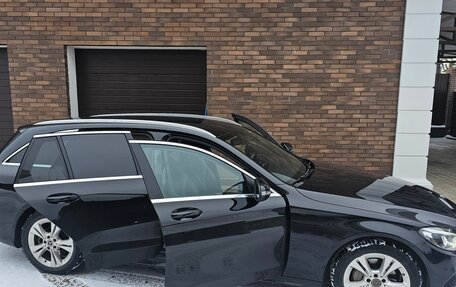 Mercedes-Benz C-Класс, 2017 год, 2 600 000 рублей, 3 фотография