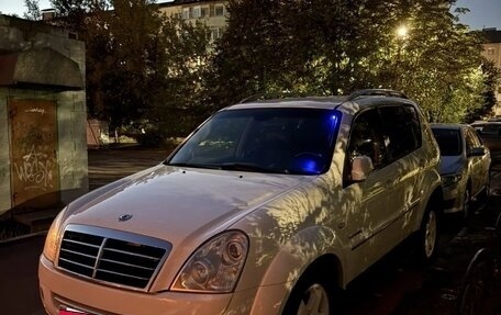 SsangYong Rexton III, 2010 год, 928 000 рублей, 18 фотография