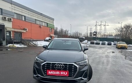 Audi Q3, 2021 год, 3 300 000 рублей, 4 фотография