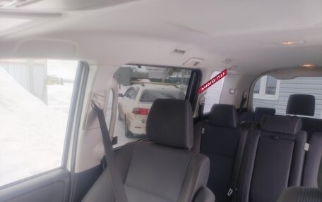 Toyota Noah III, 2015 год, 1 690 000 рублей, 14 фотография