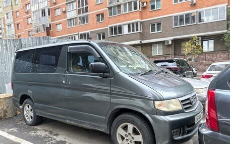Mazda Bongo Friendee i рестайлинг, 1999 год, 450 000 рублей, 10 фотография