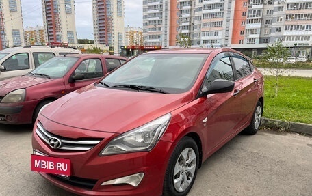 Hyundai Solaris II рестайлинг, 2015 год, 1 049 000 рублей, 9 фотография