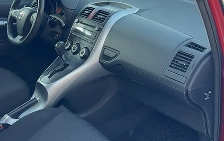 Toyota Auris II, 2011 год, 1 150 000 рублей, 14 фотография