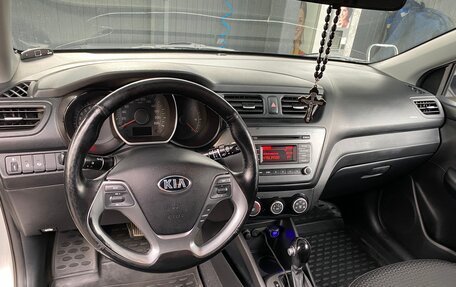 KIA Rio III рестайлинг, 2016 год, 13 фотография