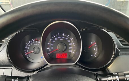 KIA Rio III рестайлинг, 2016 год, 21 фотография