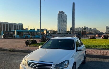 Mercedes-Benz C-Класс, 2011 год, 1 290 000 рублей, 2 фотография