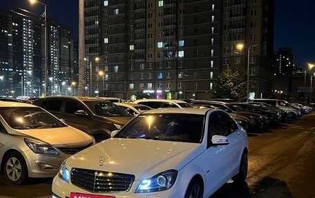 Mercedes-Benz C-Класс, 2011 год, 1 290 000 рублей, 22 фотография