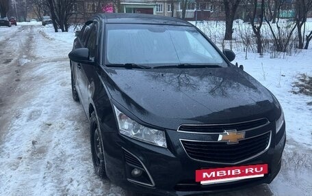 Chevrolet Cruze II, 2013 год, 850 000 рублей, 2 фотография