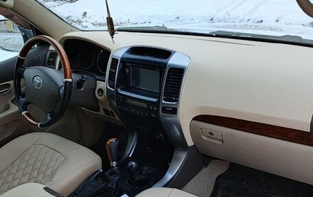 Toyota Land Cruiser Prado 120 рестайлинг, 2003 год, 1 170 000 рублей, 9 фотография