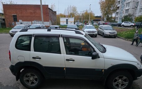 Chevrolet Niva I рестайлинг, 2015 год, 700 000 рублей, 7 фотография