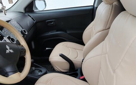 Mitsubishi Outlander III рестайлинг 3, 2010 год, 990 000 рублей, 8 фотография