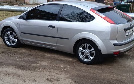 Ford Focus II рестайлинг, 2006 год, 200 000 рублей, 23 фотография