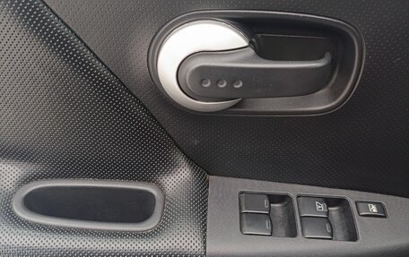 Nissan Note II рестайлинг, 2012 год, 880 000 рублей, 26 фотография