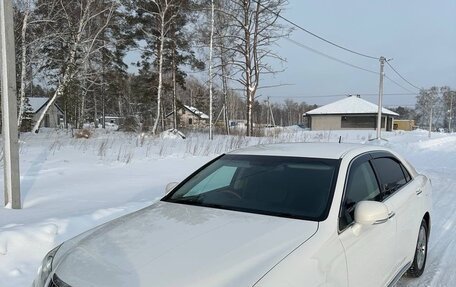 Toyota Crown Majesta, 2010 год, 1 100 000 рублей, 2 фотография