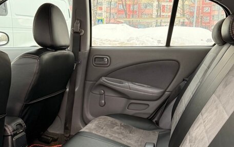 Nissan Almera, 2002 год, 450 000 рублей, 9 фотография