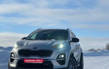 KIA Sportage IV рестайлинг, 2019 год, 2 100 000 рублей, 4 фотография