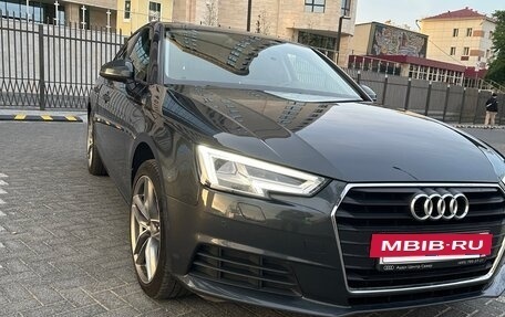 Audi A4, 2018 год, 2 200 000 рублей, 5 фотография