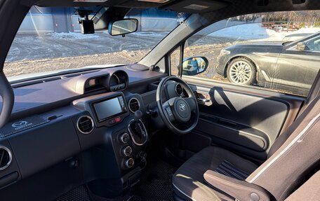 Toyota Spade, 2017 год, 1 400 000 рублей, 9 фотография