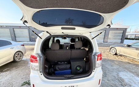 Toyota Spade, 2017 год, 1 400 000 рублей, 15 фотография