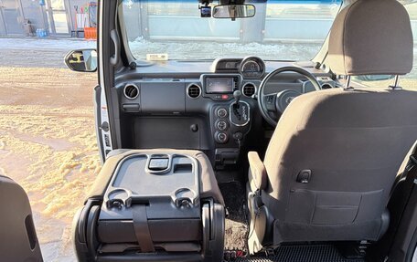 Toyota Spade, 2017 год, 1 400 000 рублей, 16 фотография