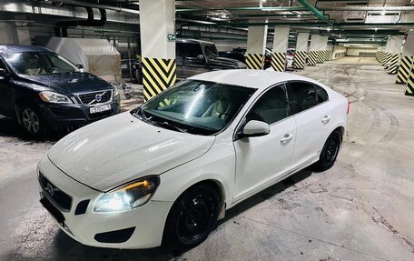 Volvo S60 III, 2011 год, 665 000 рублей, 2 фотография