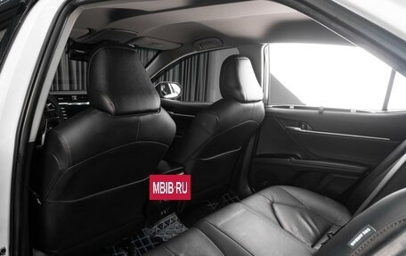 Toyota Camry, 2019 год, 2 969 000 рублей, 11 фотография