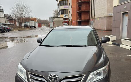 Toyota Camry, 2011 год, 1 350 000 рублей, 13 фотография