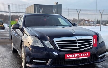 Mercedes-Benz E-Класс, 2012 год, 1 480 000 рублей, 4 фотография