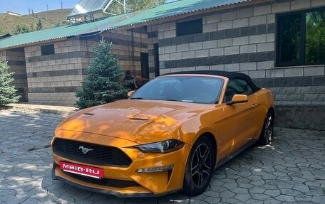 Ford Mustang VI рестайлинг, 2018 год, 2 700 000 рублей, 10 фотография