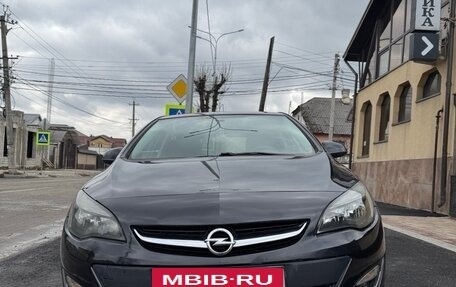 Opel Astra J, 2012 год, 800 000 рублей, 2 фотография