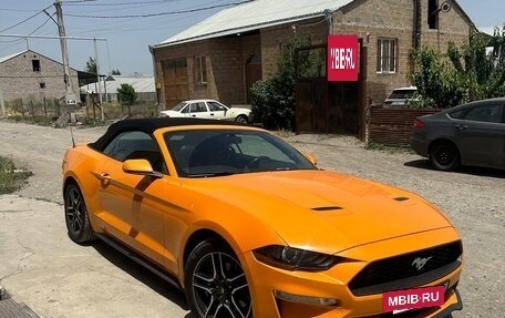 Ford Mustang VI рестайлинг, 2018 год, 2 700 000 рублей, 14 фотография
