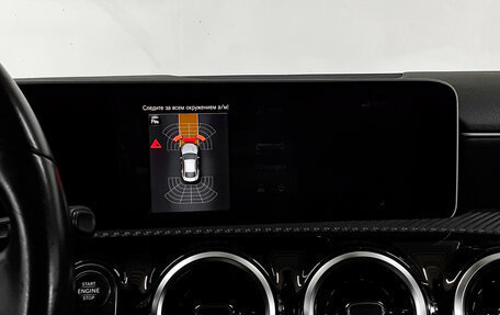 Mercedes-Benz CLA, 2019 год, 2 190 000 рублей, 17 фотография