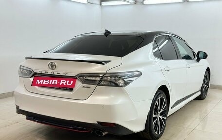 Toyota Camry, 2020 год, 2 750 000 рублей, 4 фотография