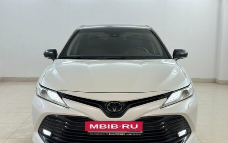 Toyota Camry, 2020 год, 2 750 000 рублей, 2 фотография