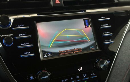 Toyota Camry, 2020 год, 2 750 000 рублей, 8 фотография