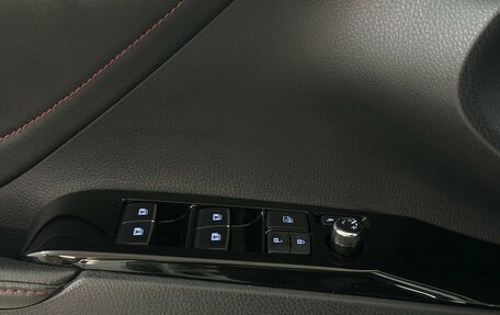 Toyota Camry, 2020 год, 2 750 000 рублей, 11 фотография