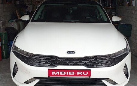 KIA K5, 2021 год, 2 400 000 рублей, 7 фотография